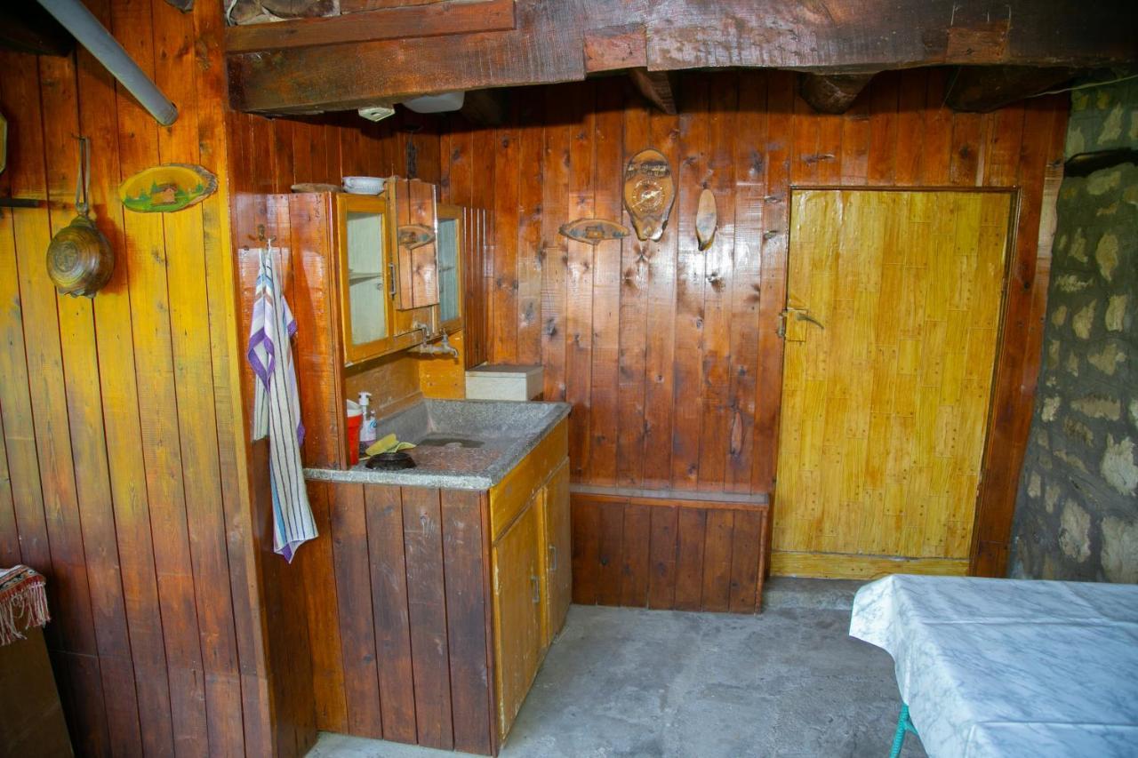 Holiday Home Lyubovo Габрово Екстериор снимка