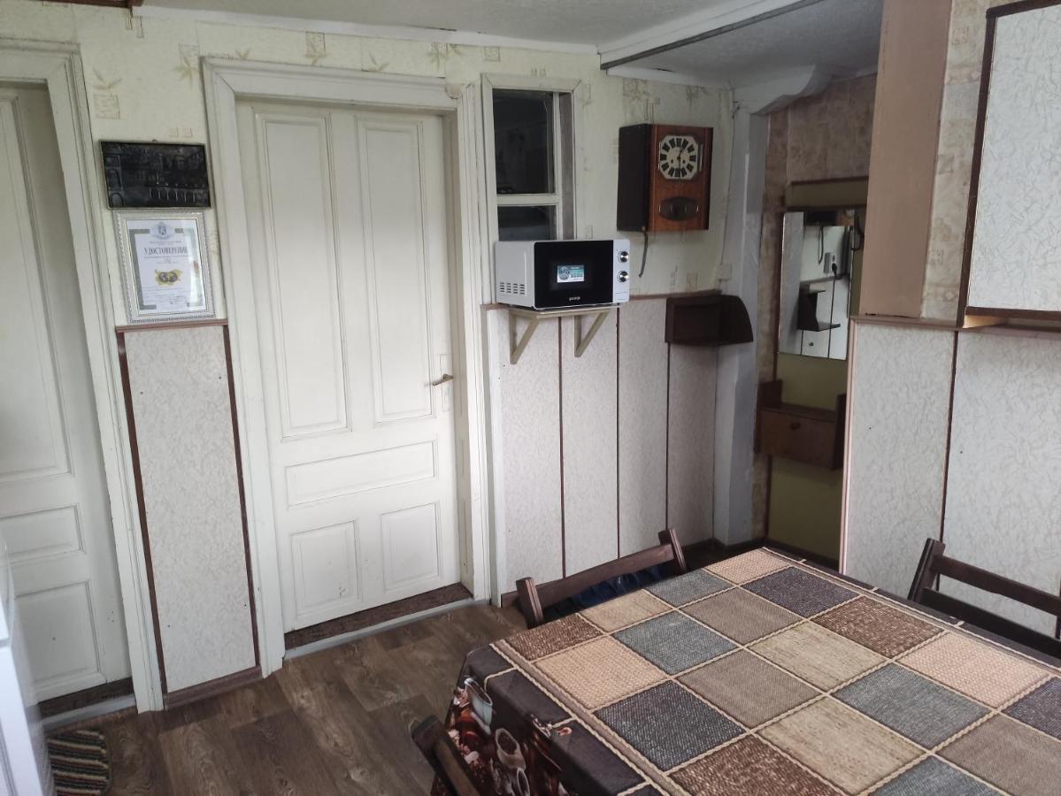 Holiday Home Lyubovo Габрово Екстериор снимка